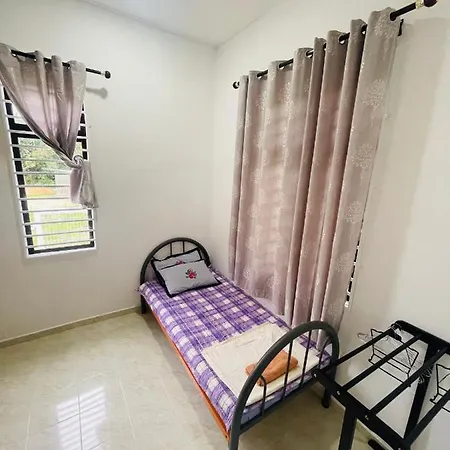 Homestay Cikguma 2 - Wifi Kota Bharu Exterior photo